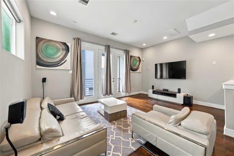 Photo of 613 Bayou Street, Houston, TX 77020 (MLS # 51915308)