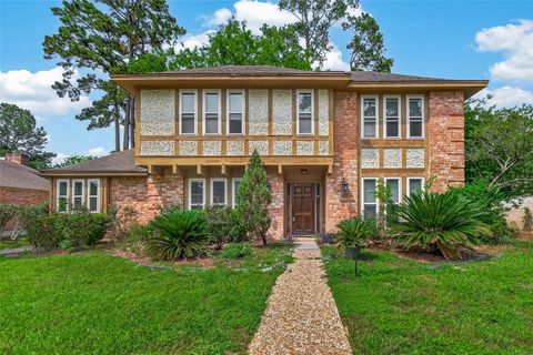 Photo of 14507 Ravenhurst Lane, Houston, TX 77070 (MLS # 38810894)