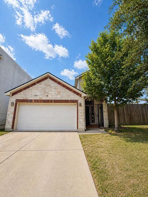 Photo of 5527 Bertellis Lane, Houston, TX 77091 (MLS # 42853563)