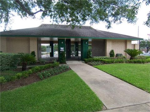 Tiny photo for 20214 Smithfield Crossing Lane, Katy, TX 77449 (MLS # 66488476)