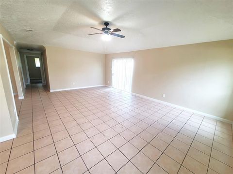 Tiny photo for 20214 Smithfield Crossing Lane, Katy, TX 77449 (MLS # 66488476)