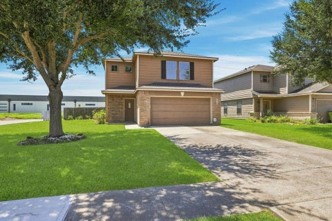 Photo of 618 Enchanted Springs Drive, Rosenberg, TX 77471 (MLS # 61317925)