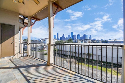 Photo of 1908 Winter Street, Houston, TX 77007 (MLS # 9591405)
