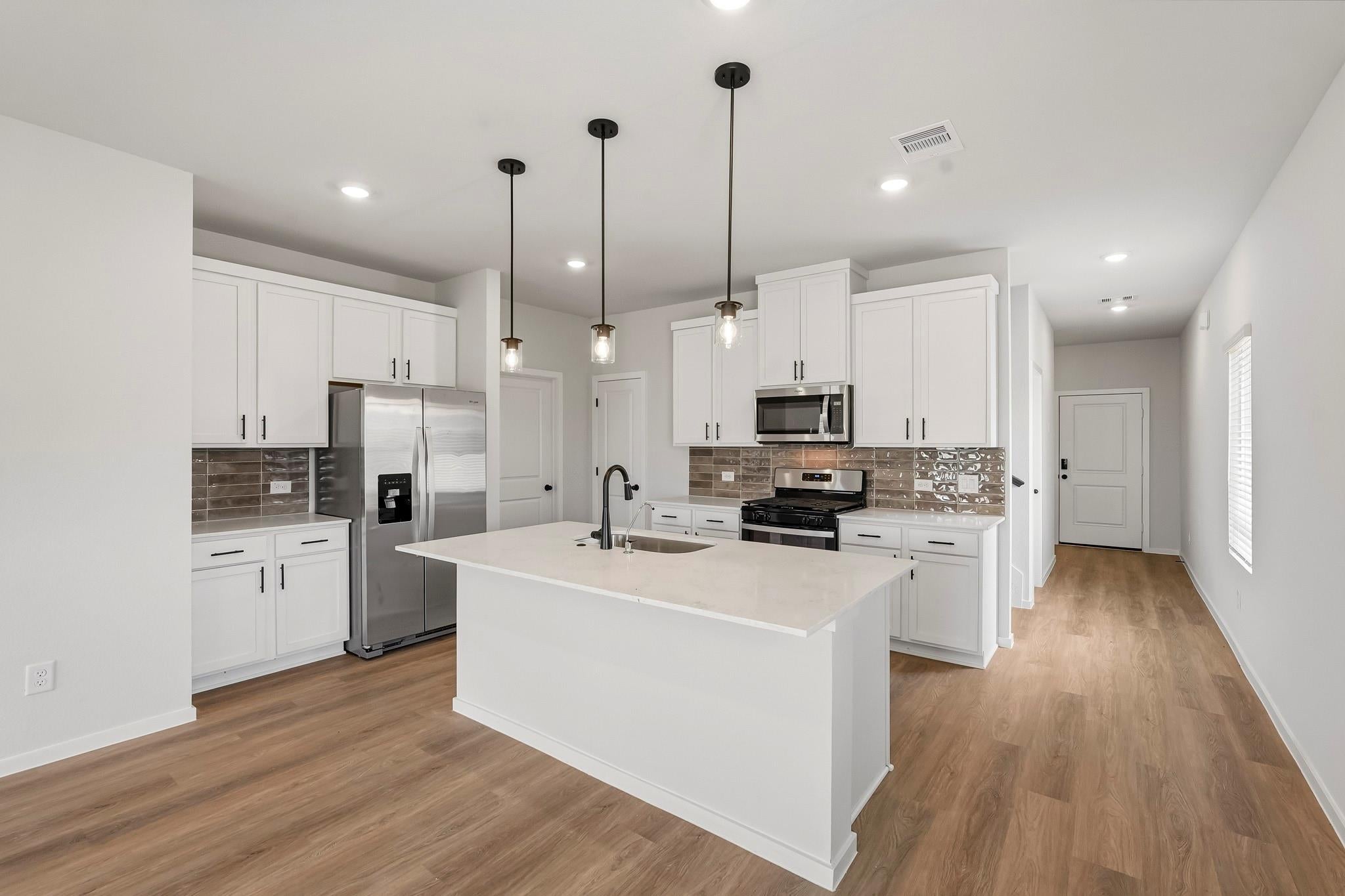 21742 Piazza Maggiore Lane