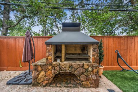 Tiny photo for 1302 Antoine Drive #C, Houston, TX 77055 (MLS # 18661040)