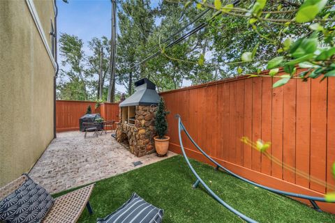 Tiny photo for 1302 Antoine Drive #C, Houston, TX 77055 (MLS # 18661040)