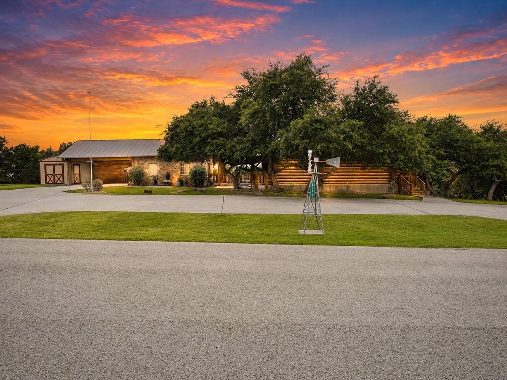 Photo of 6542 Preakness Pass, Bulverde, TX 78163 (MLS # 28295754)
