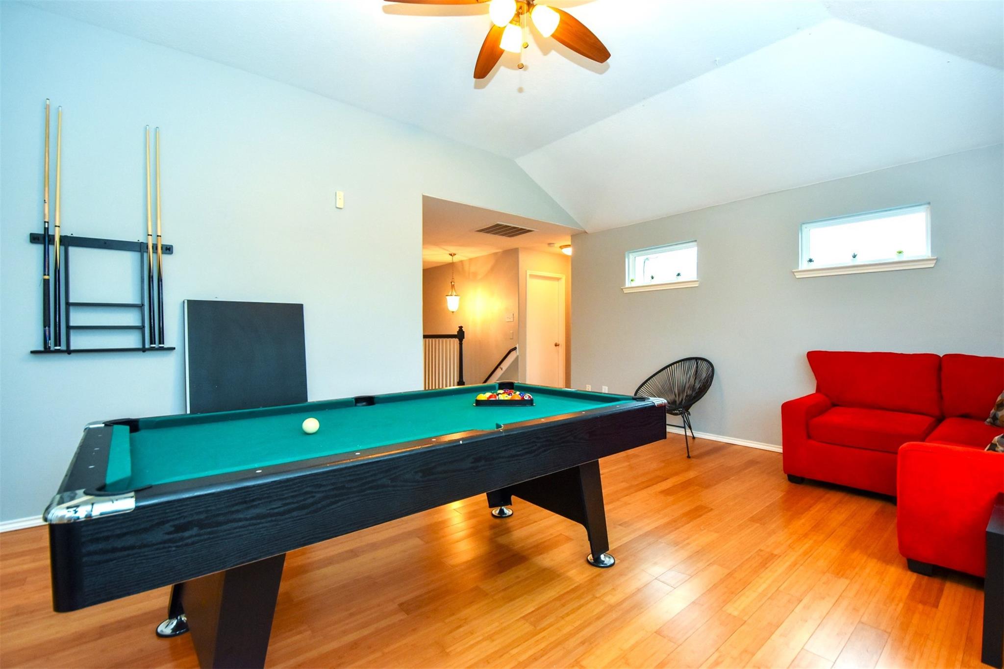11007 Shumard Oak Court