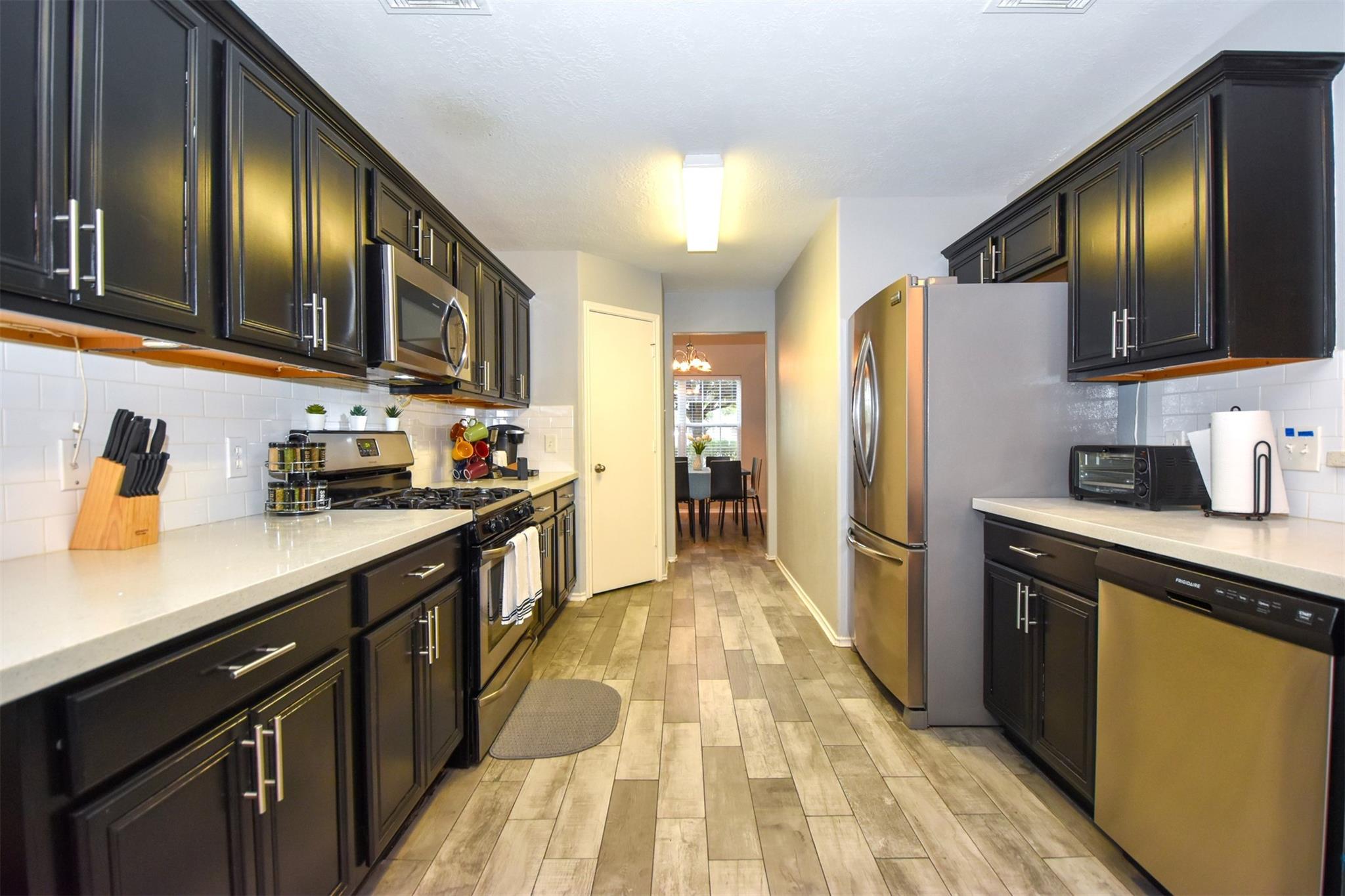 11007 Shumard Oak Court