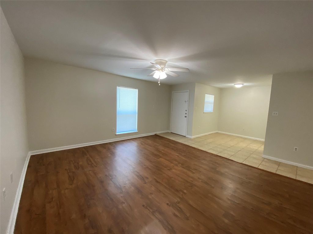 Photo of 130 Oyster Creek Drive #22, Lake Jackson, TX 77566 (MLS # 23428664)