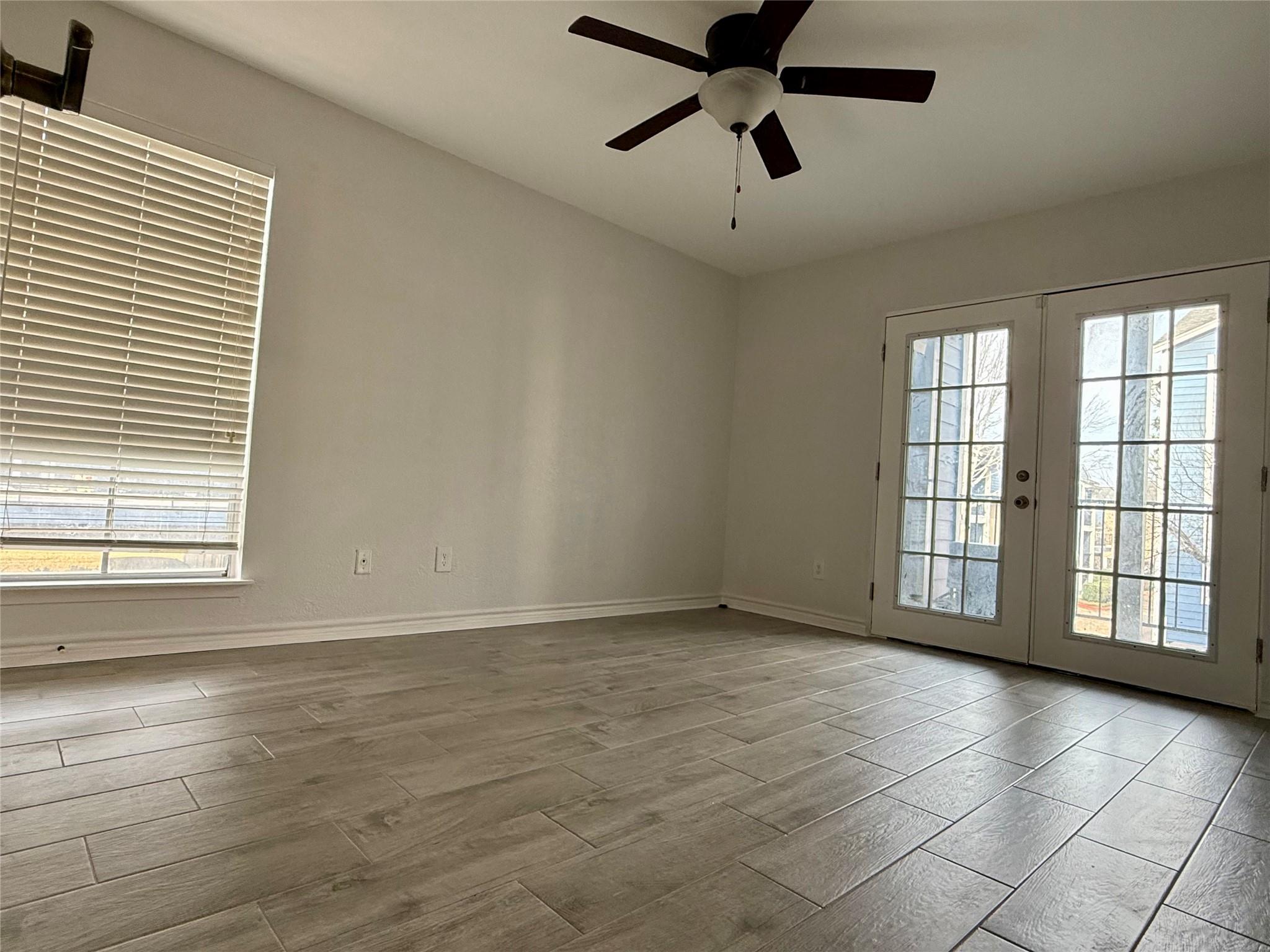 18515 Egret Bay Boulevard 901