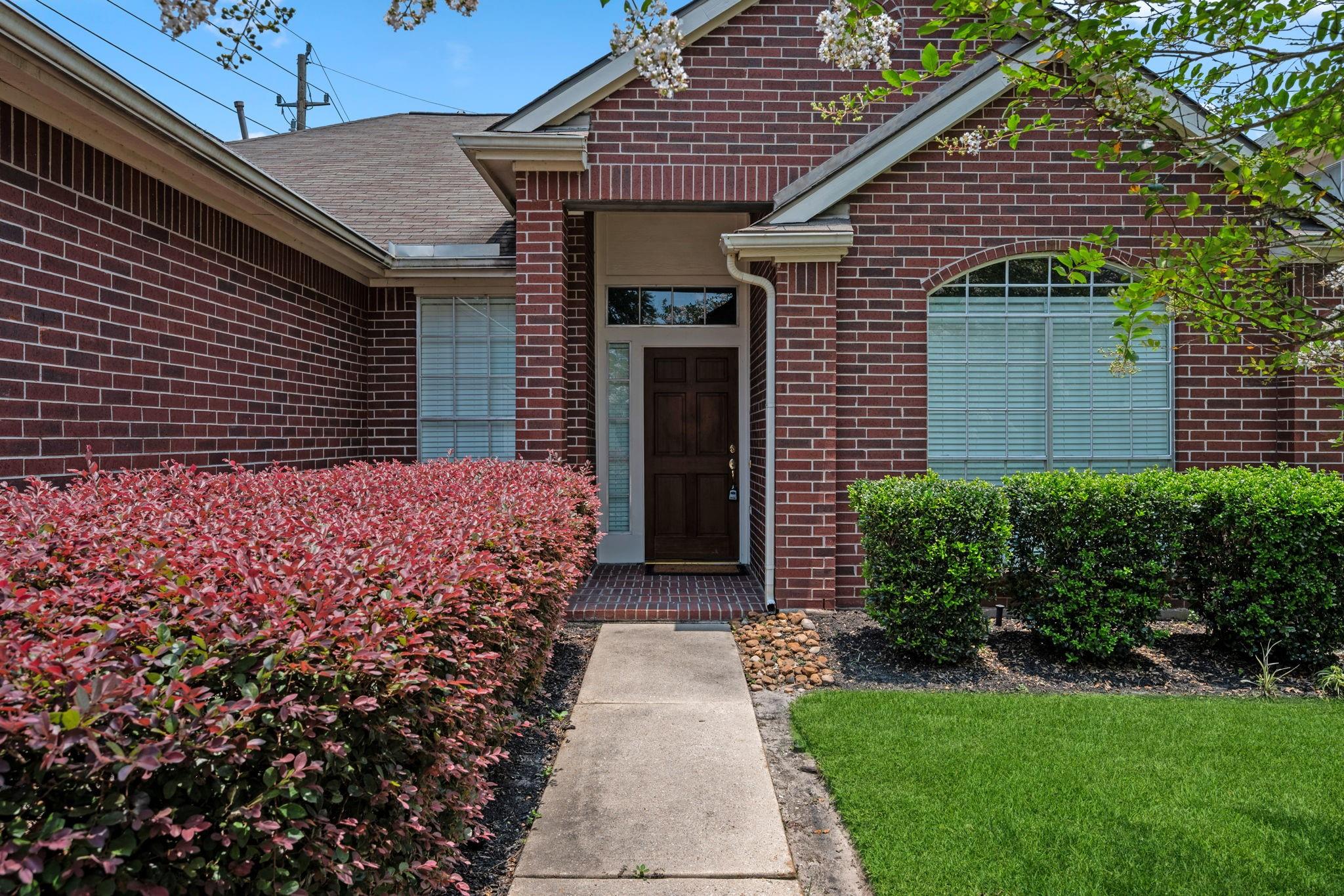 1914 Eastwood Lake Court