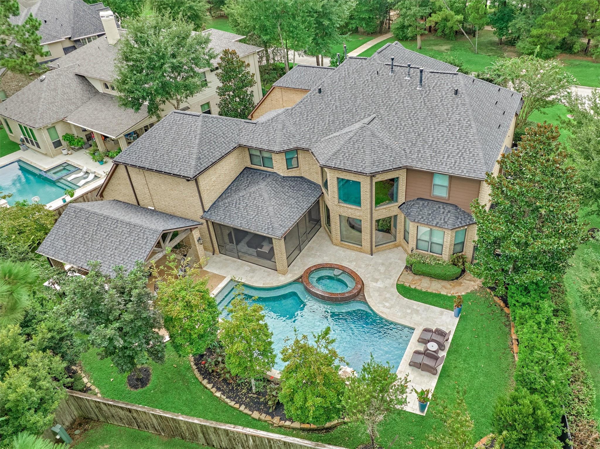 210 Spyglass Park Loop