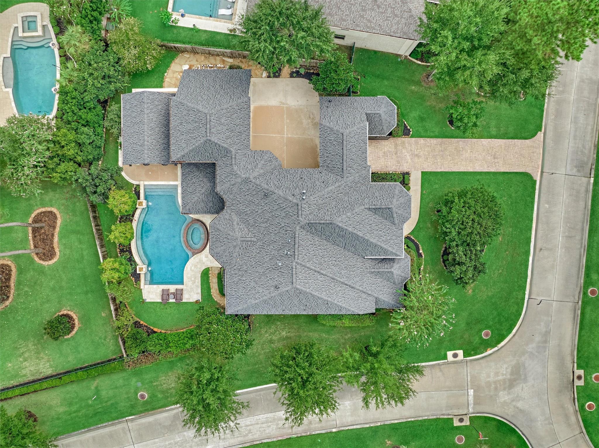 210 Spyglass Park Loop