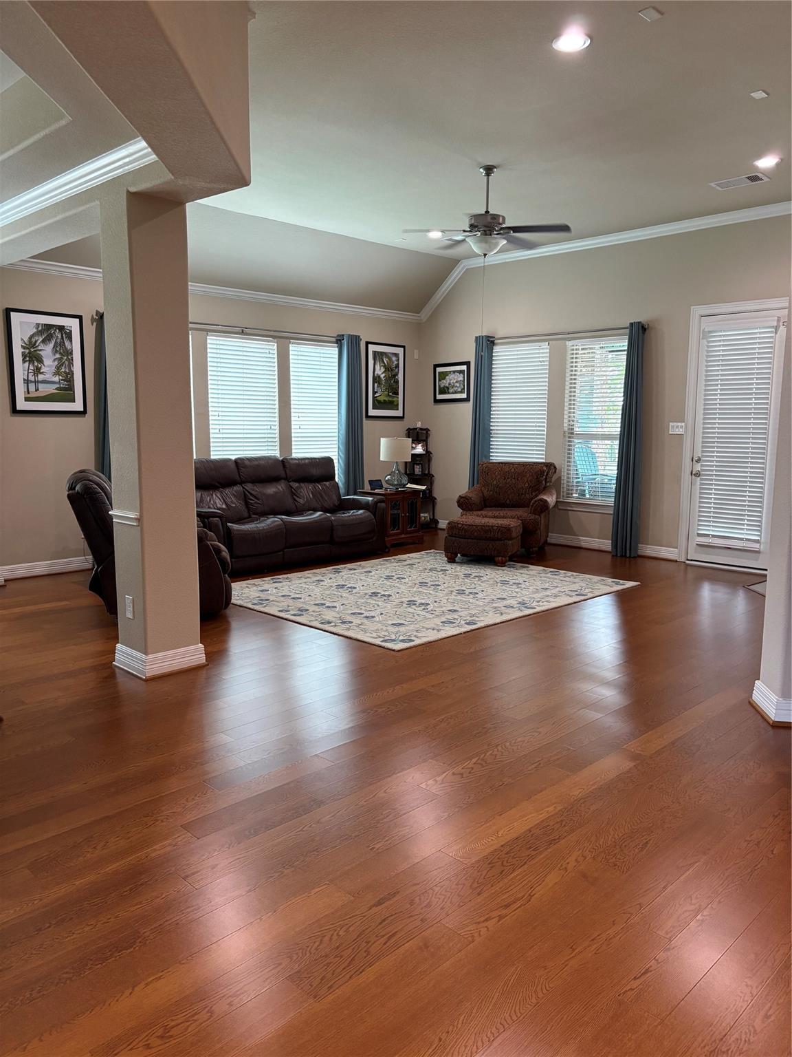 2110 Nogalas Lane