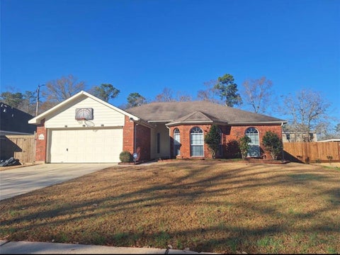Photo of 17124 Gleneagle Drive S, Conroe, TX 77385 (MLS # 56876726)