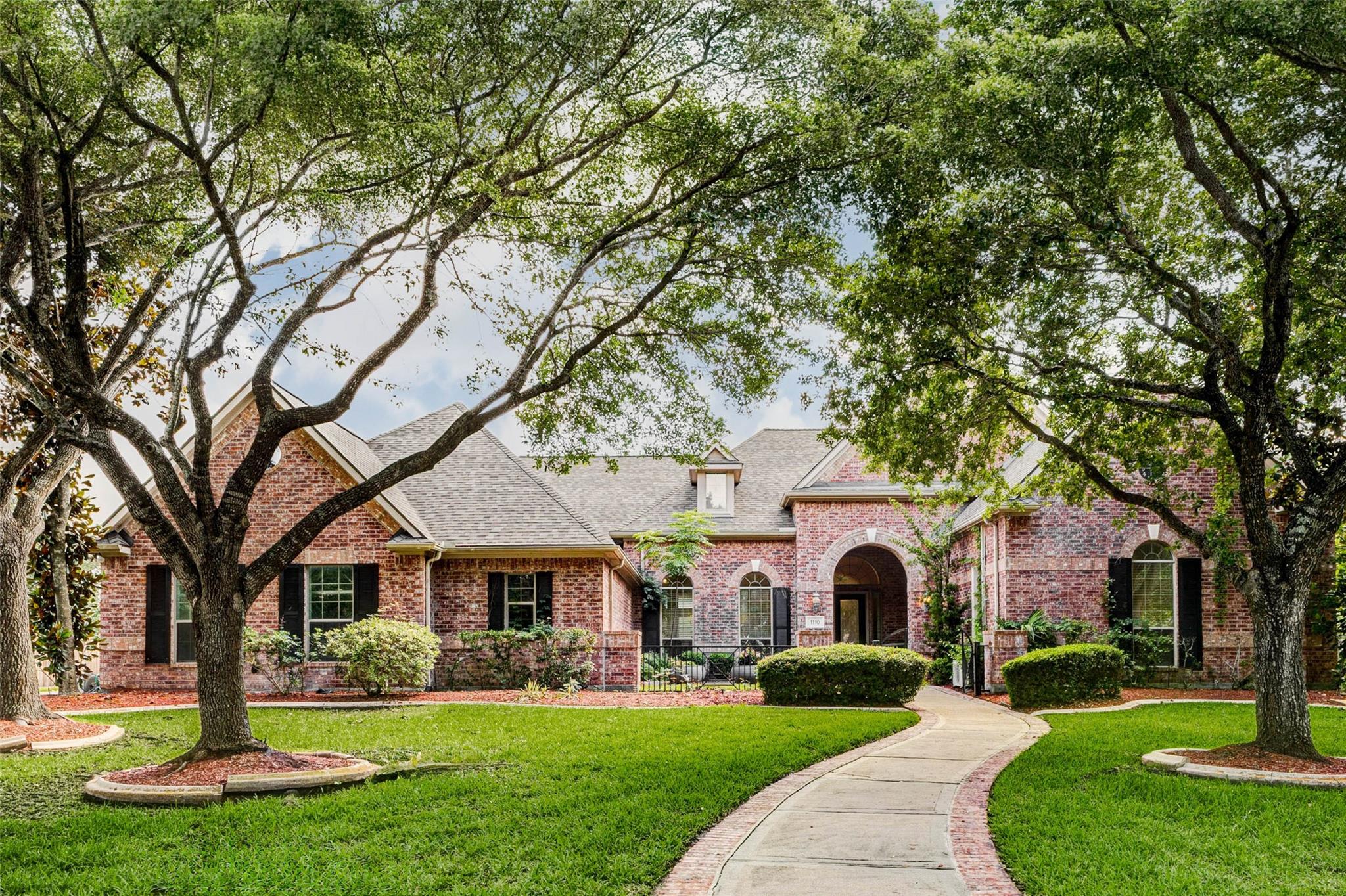 1110 Lake Grayson Drive