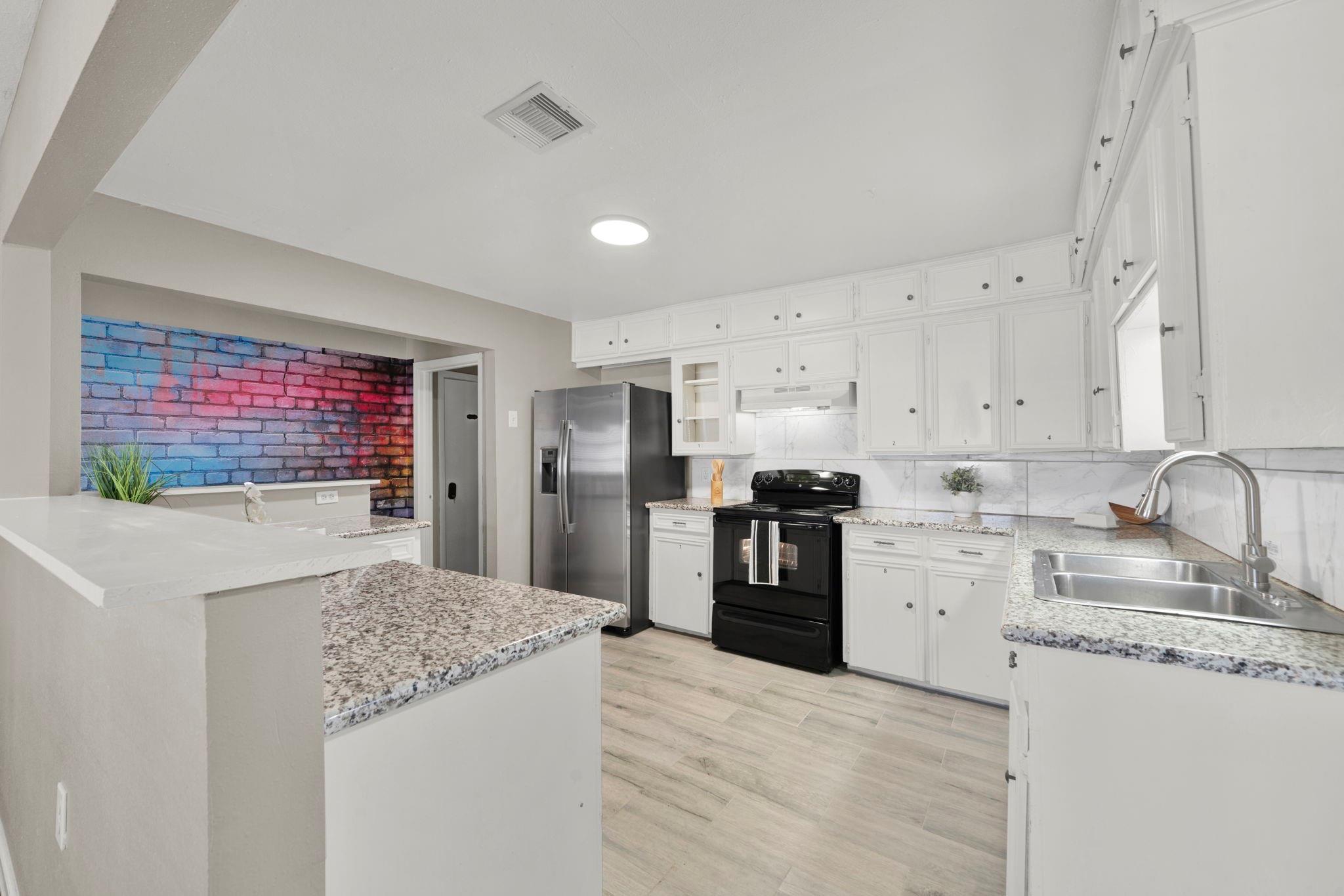 3826 Noah Street