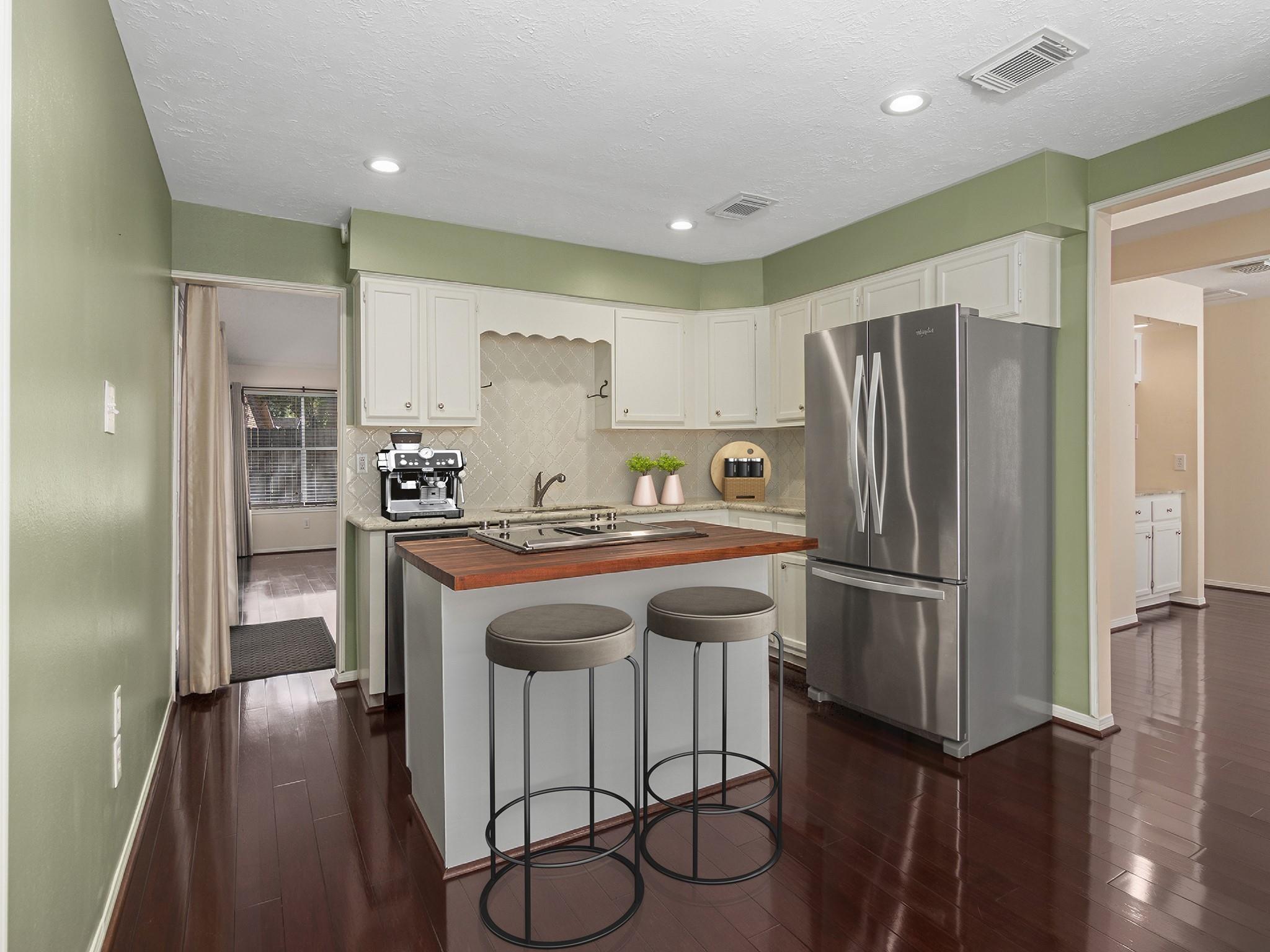 4318 Pinewood Park Drive