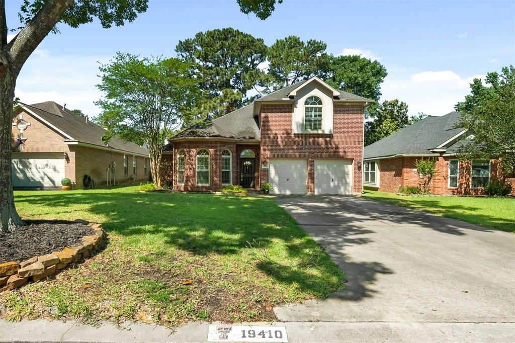 Photo of 19410 Water Point Trail, Kingwood, TX 77346 (MLS # 66290207)
