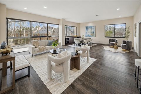 Photo of 49 Briar Hollow Lane #103, Houston, TX 77027 (MLS # 73609622)