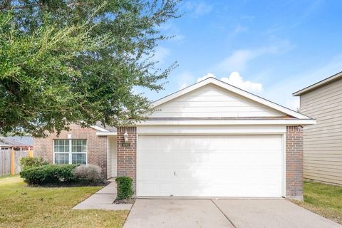 Photo of 4002 Hollow Cove Lane, Richmond, TX 77469 (MLS # 2902902)