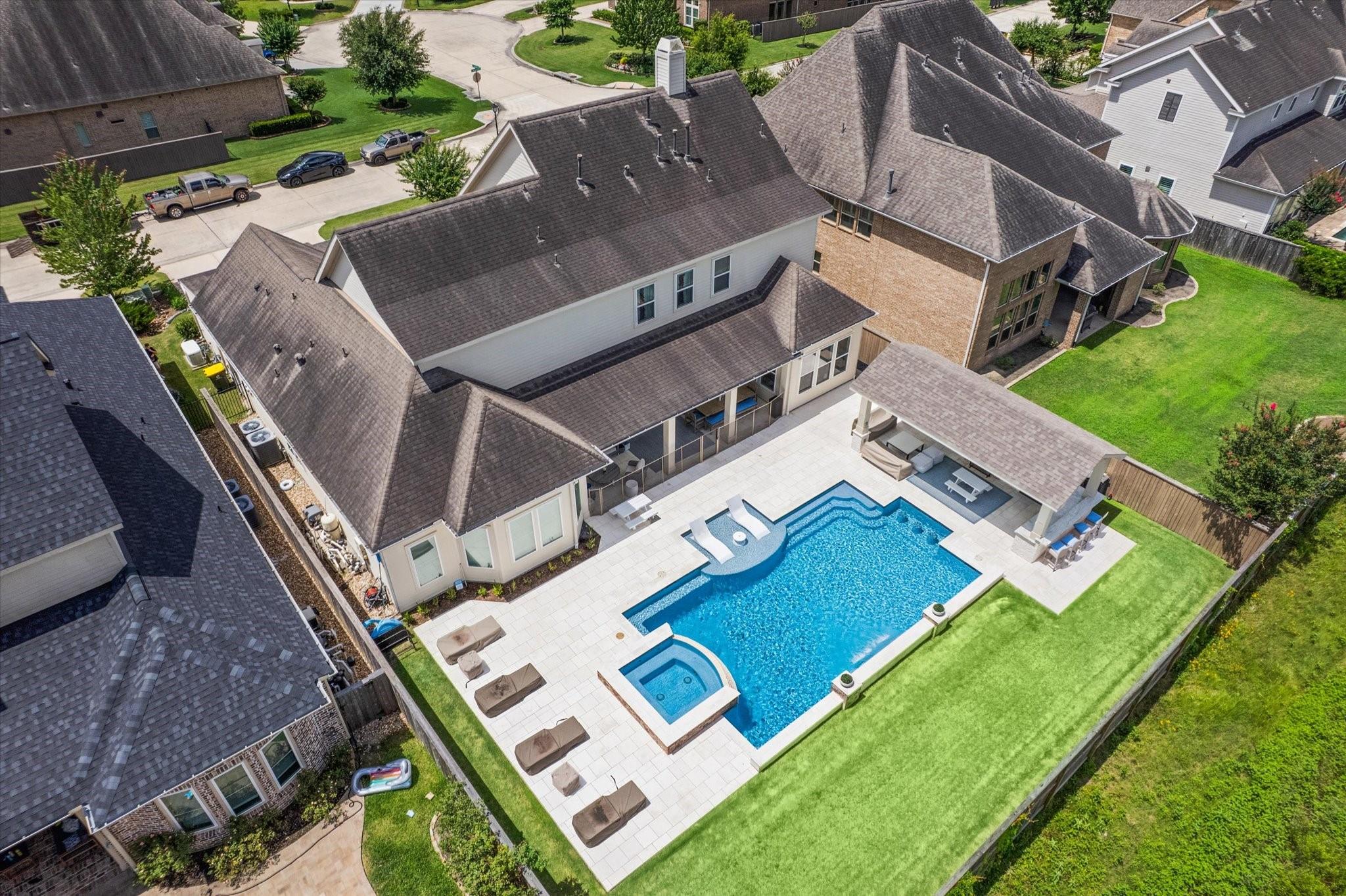 2327 Bottlebrush Lane