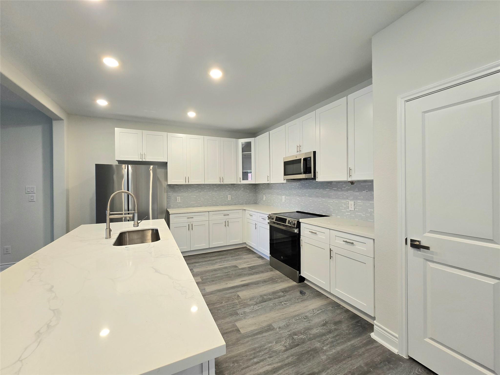 12813 Andromeda Ct