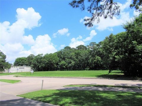 101 East Walker St League City TX 77573