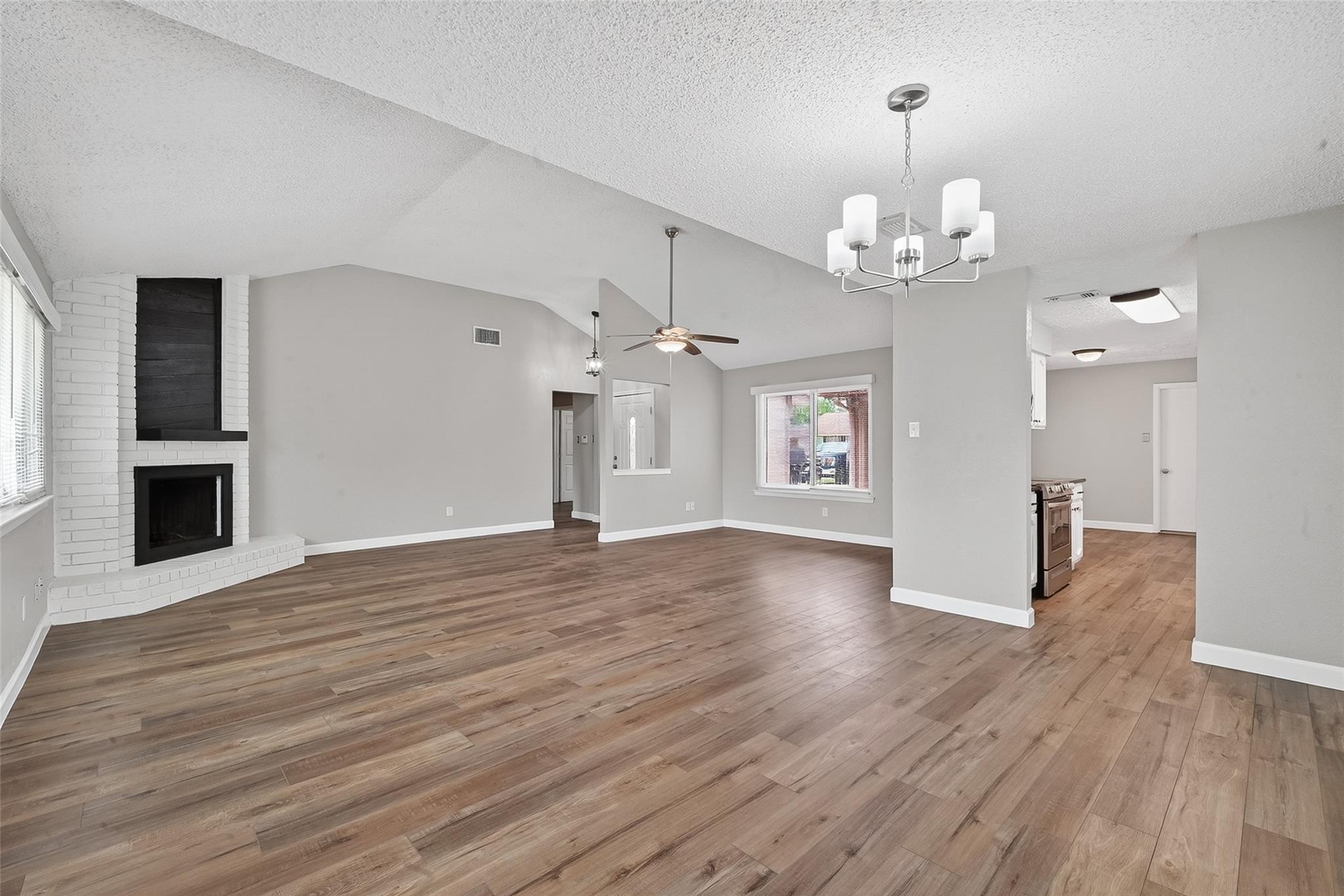 2503 Corral Trail