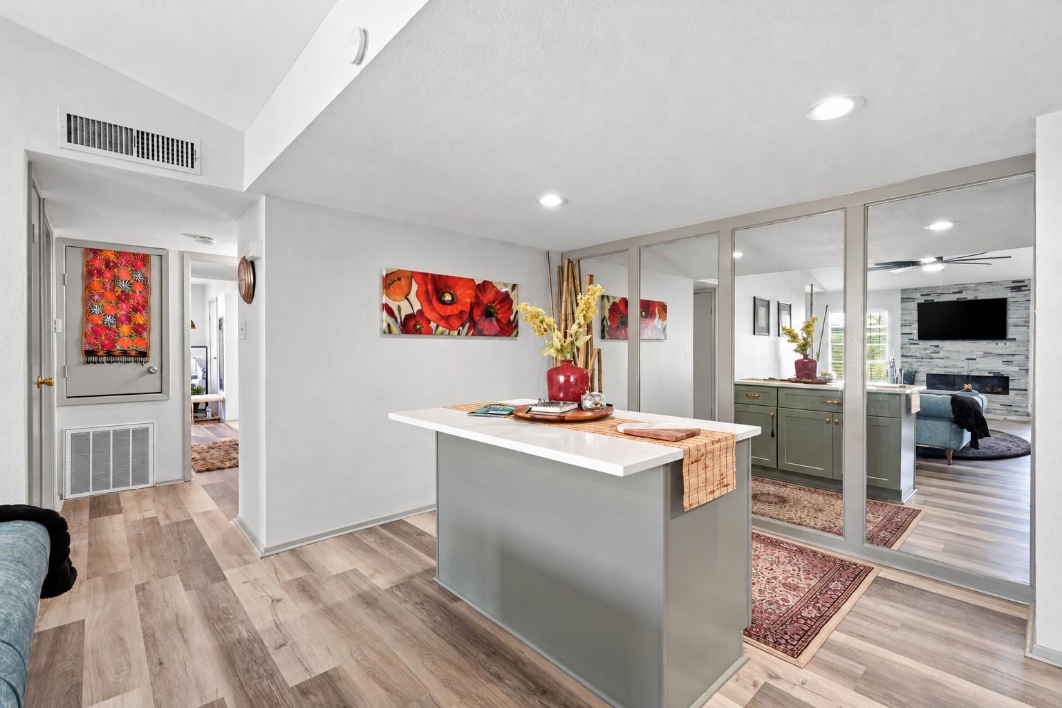 14911 Wunderlich Drive 1706