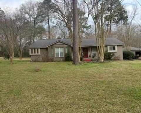 286 Carriage Trail Conroe TX 77316