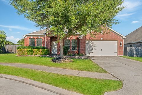 Photo of 707 Harbor Lakes Lane, Katy, TX 77494 (MLS # 16896485)