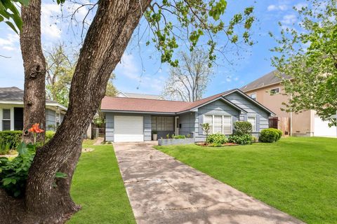 5232 Mimosa Drive Bellaire TX 77401