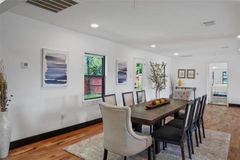 Tiny photo for 701 W 39th Street, Houston, TX 77018 (MLS # 29809700)