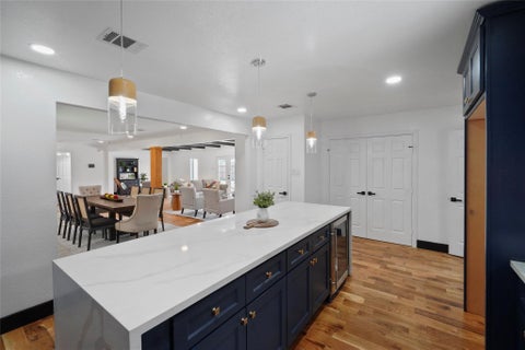 Tiny photo for 701 W 39th Street, Houston, TX 77018 (MLS # 29809700)