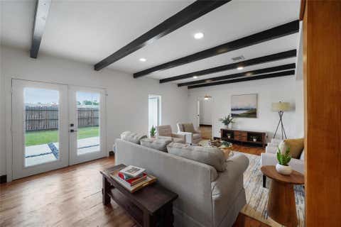 Tiny photo for 701 W 39th Street, Houston, TX 77018 (MLS # 29809700)