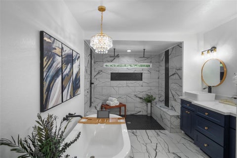 Tiny photo for 701 W 39th Street, Houston, TX 77018 (MLS # 29809700)