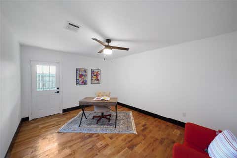 Tiny photo for 701 W 39th Street, Houston, TX 77018 (MLS # 29809700)