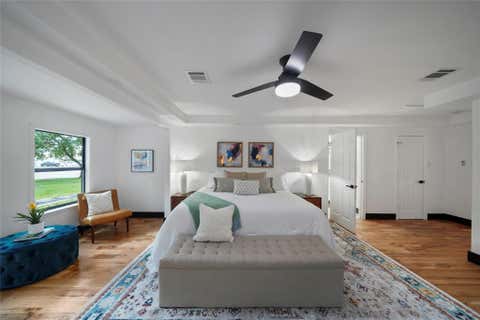 Tiny photo for 701 W 39th Street, Houston, TX 77018 (MLS # 29809700)