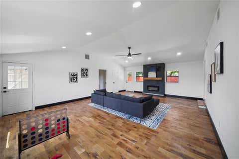 Tiny photo for 701 W 39th Street, Houston, TX 77018 (MLS # 29809700)
