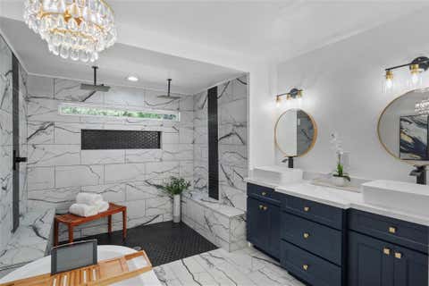 Tiny photo for 701 W 39th Street, Houston, TX 77018 (MLS # 29809700)