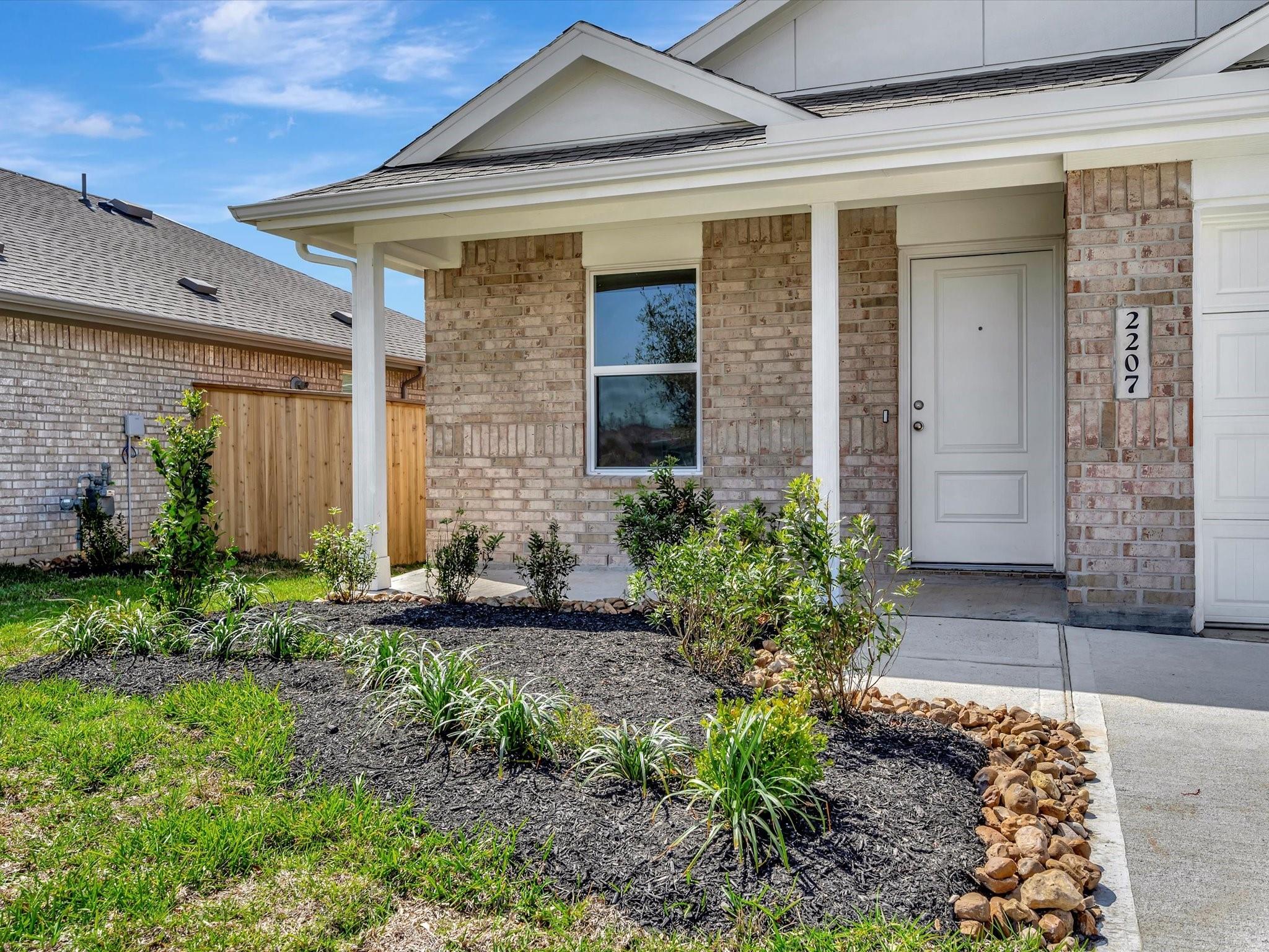2207 Graycliff Estate Lane