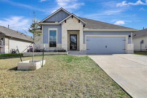 Photo of 1011 Davy Street, Brenham, TX 77833 (MLS # 30124645)