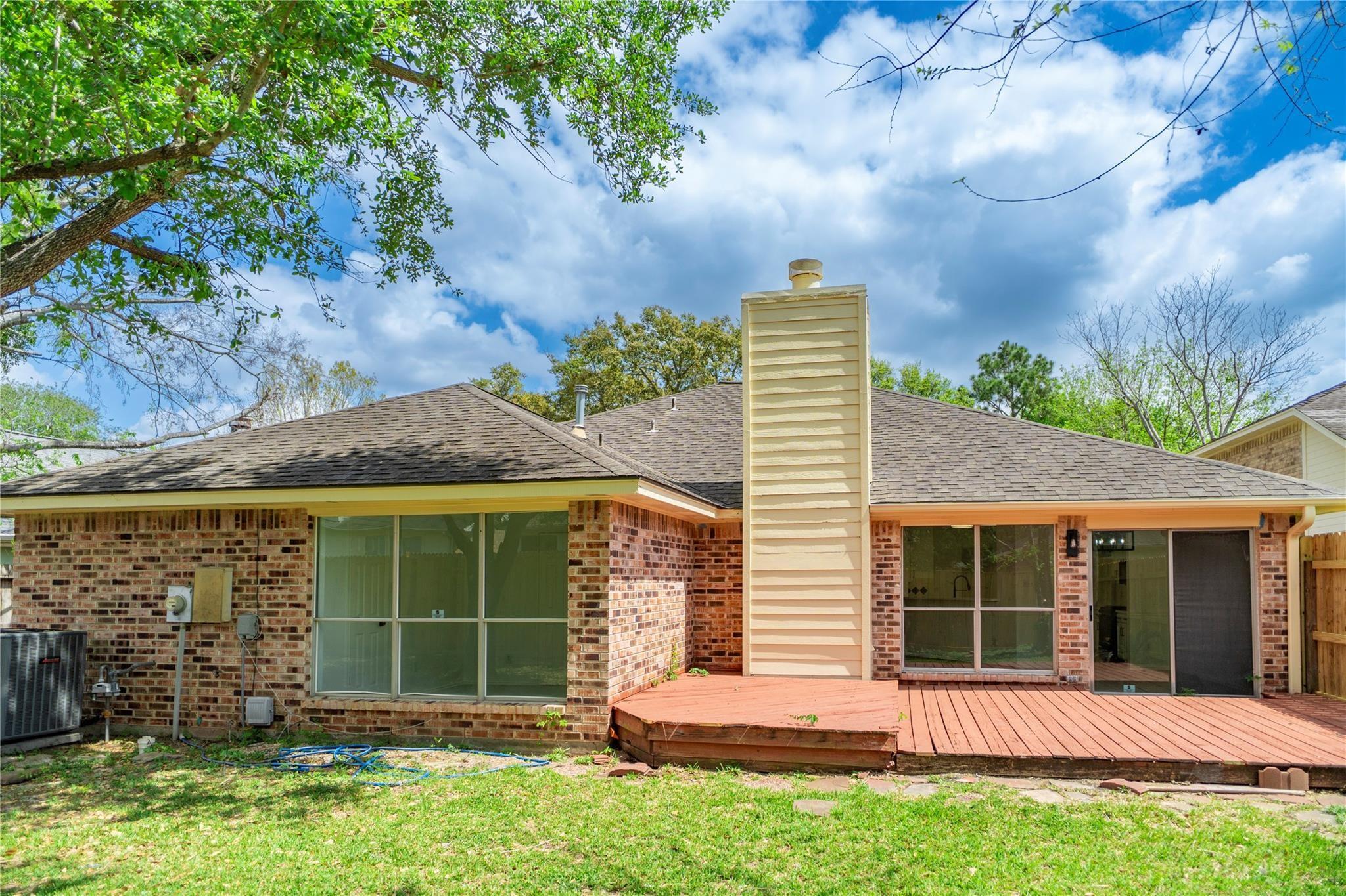 16342 Maple Downs Lane