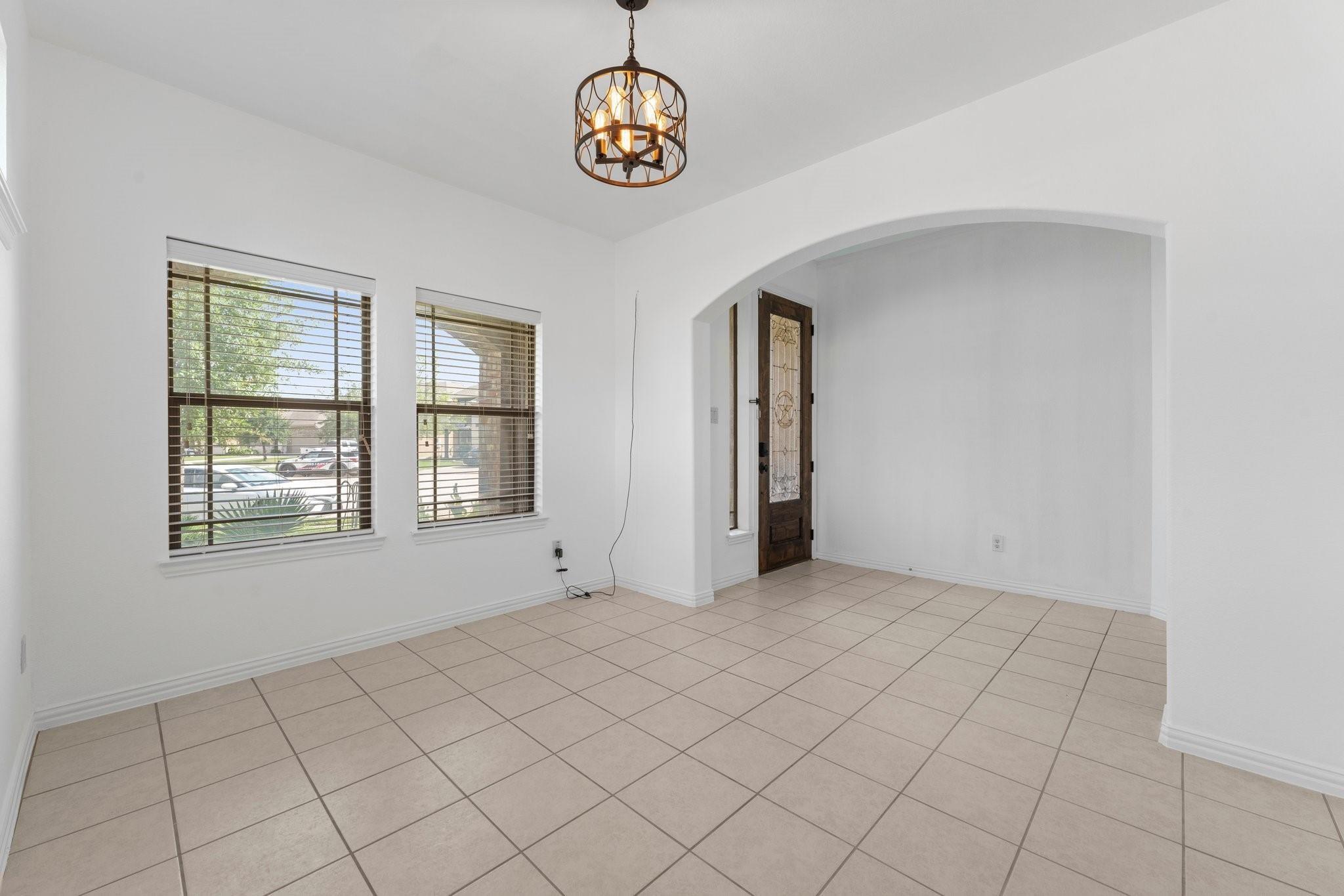 22303 Mosshall Court