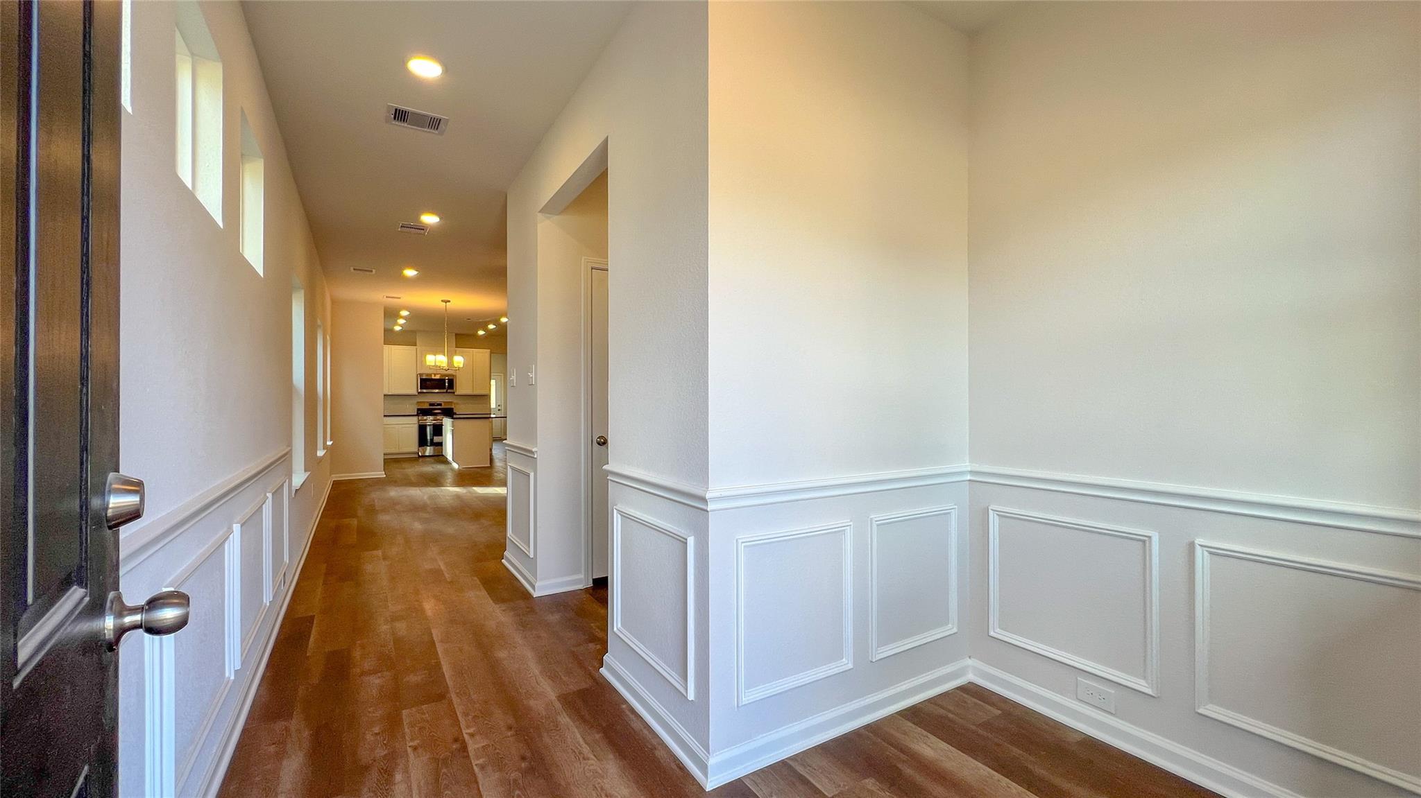 14390 Chilean Way