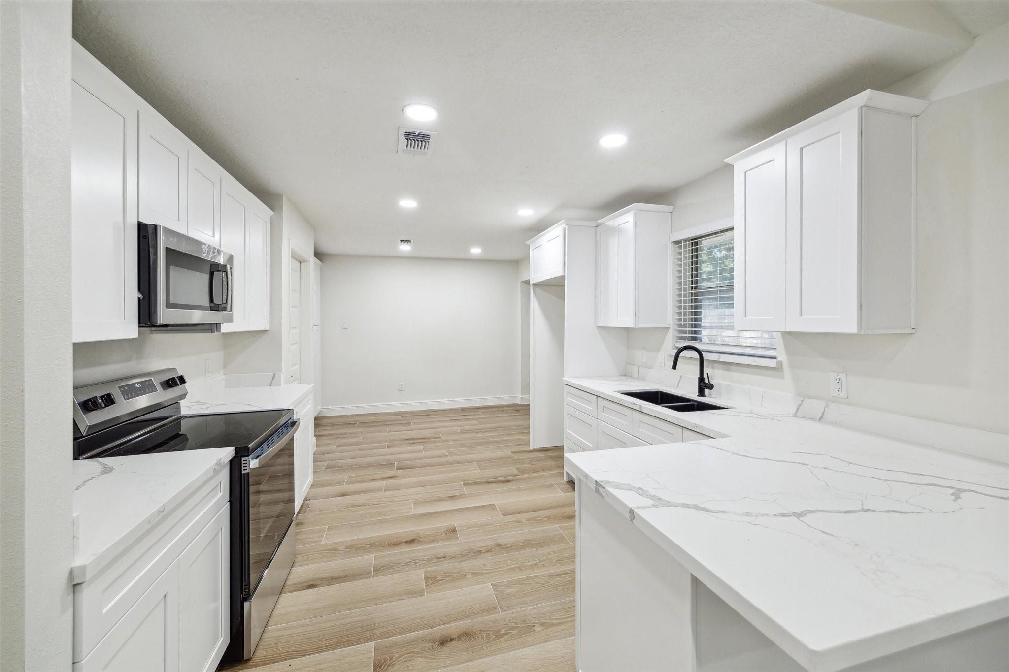 3217 Ripple Creek Circle