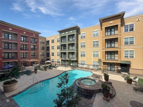Condo For Sale - 1711 Old Spanish Trail #240<br/> Houston, TX 77054