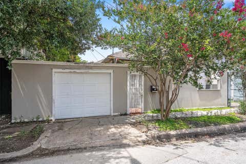 Photo of 304 Bomar Street, Houston, TX 77006 (MLS # 85387057)